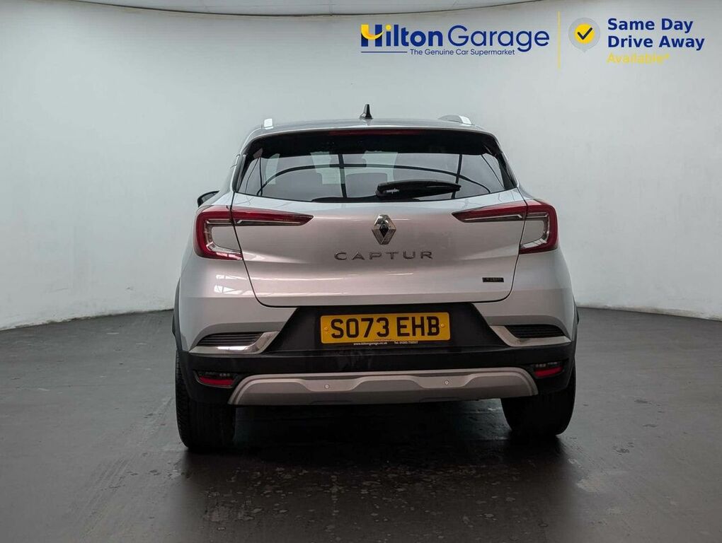 Renault Captur 1.6 Captur Techno E-tech Hev Grey