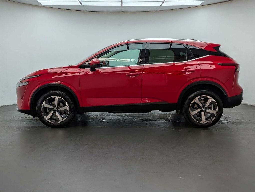 Nissan Qashqai 1.3 Qashqai N-connecta Dig-t Mhev DV24UCM Red #5