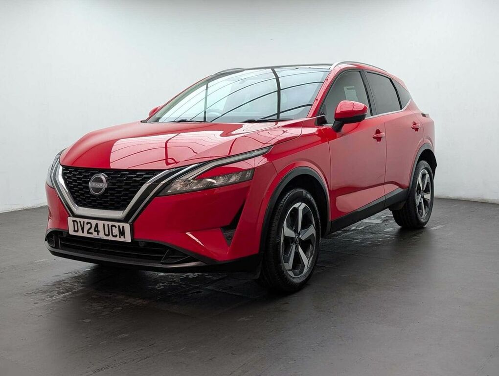 Nissan Qashqai 1.3 Qashqai N-connecta Dig-t Mhev DV24UCM Red #4