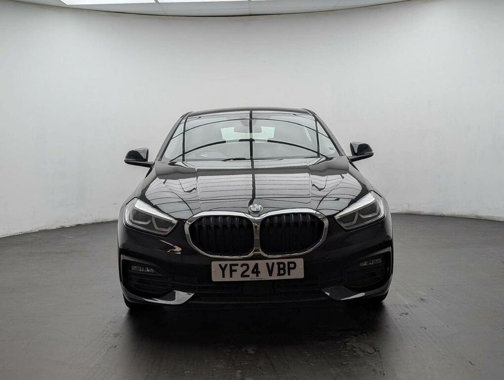 BMW 1 Series 1.5 118I Se YF24VBP Black #3