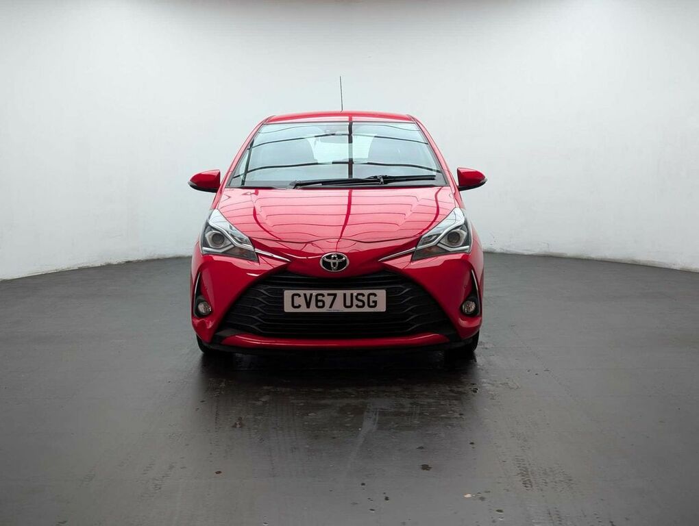 Toyota Yaris 1.5 Yaris Icon Tech Vvt-i CV67USG Red #3