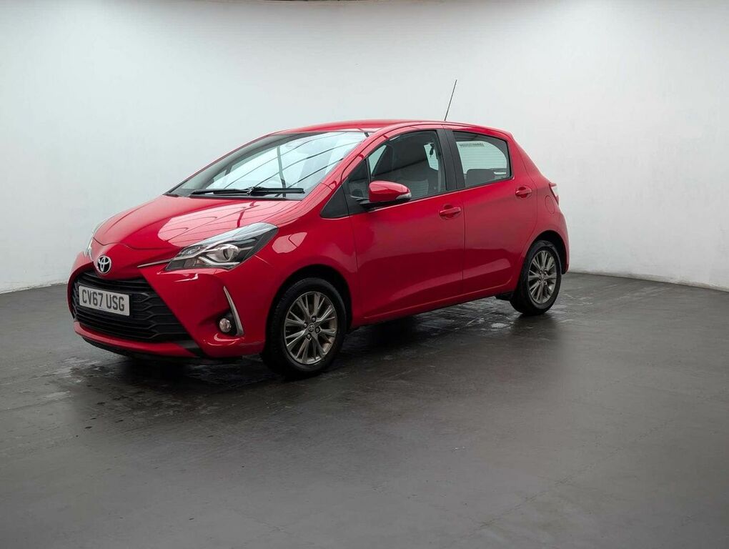 Toyota Yaris 1.5 Yaris Icon Tech Vvt-i CV67USG Red #4