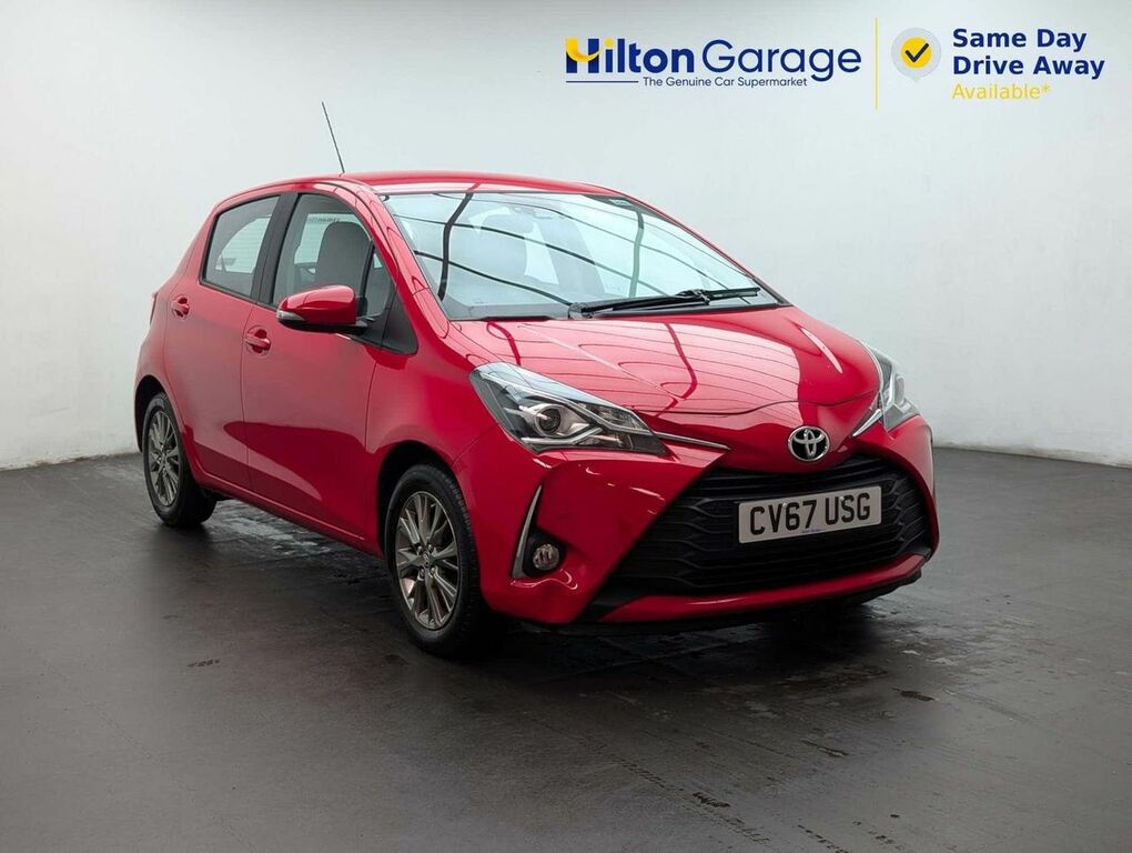 Toyota Yaris 1.5 Yaris Icon Tech Vvt-i CV67USG Red