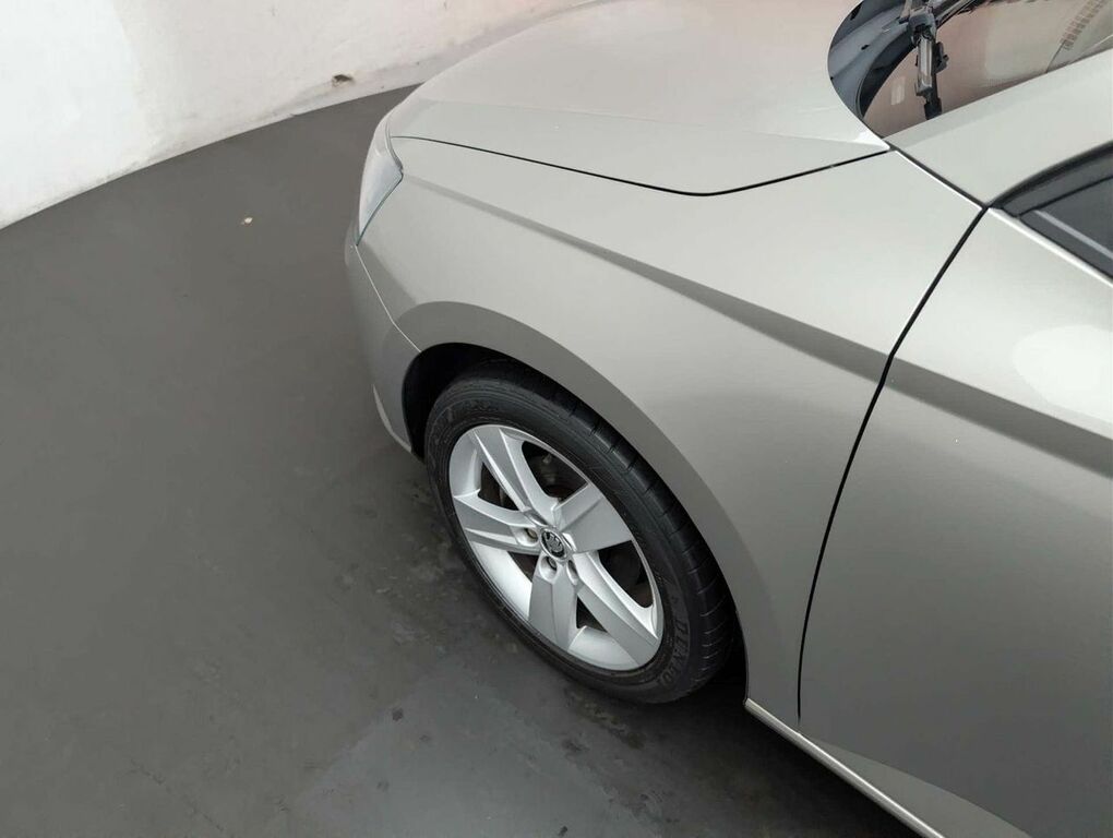 Skoda Fabia Hatchback Grey #15