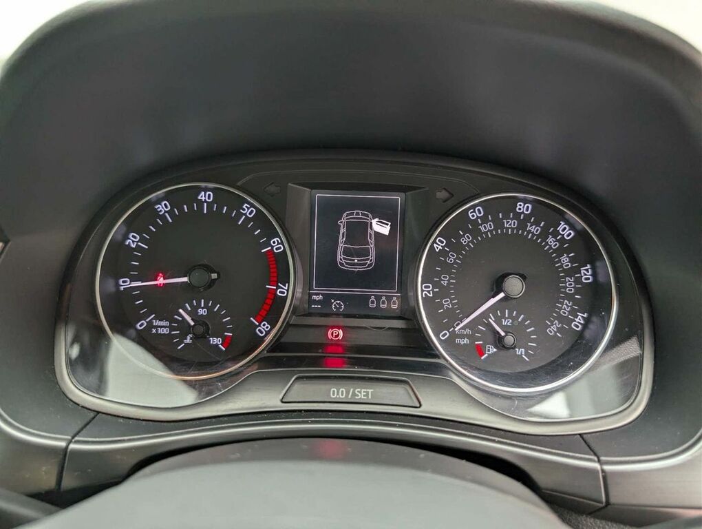 Skoda Fabia Hatchback Grey #19