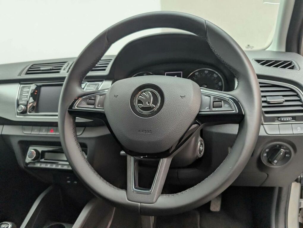 Skoda Fabia Hatchback Grey #21