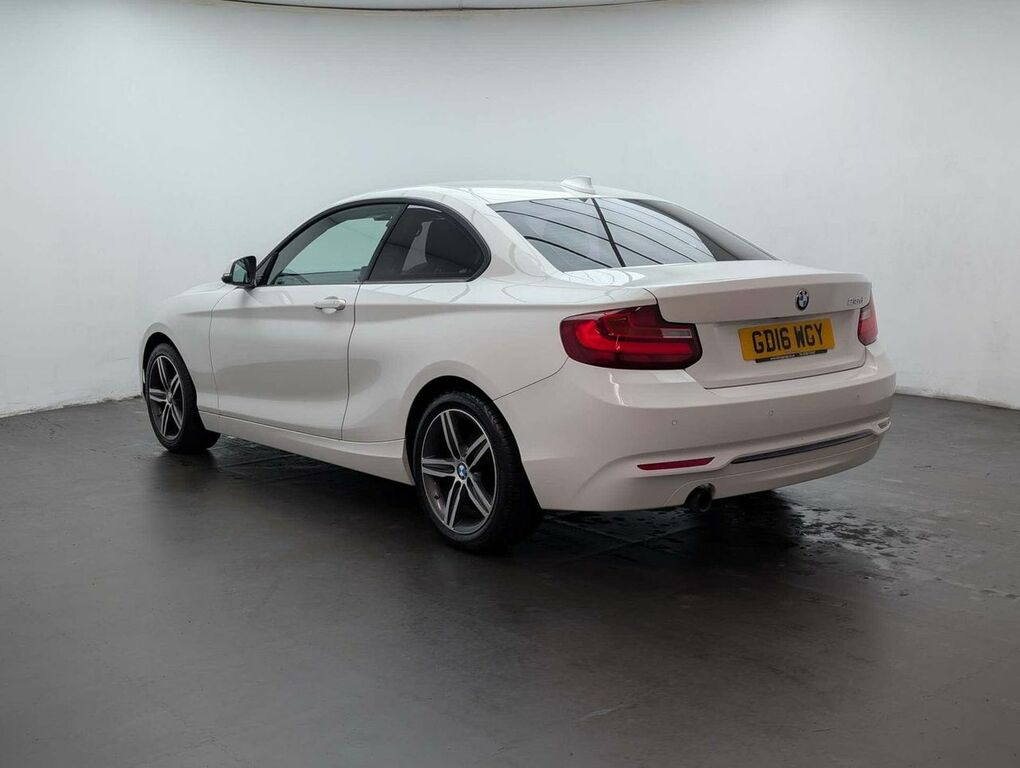 BMW 2 Series 2.0 218D Sport White #6