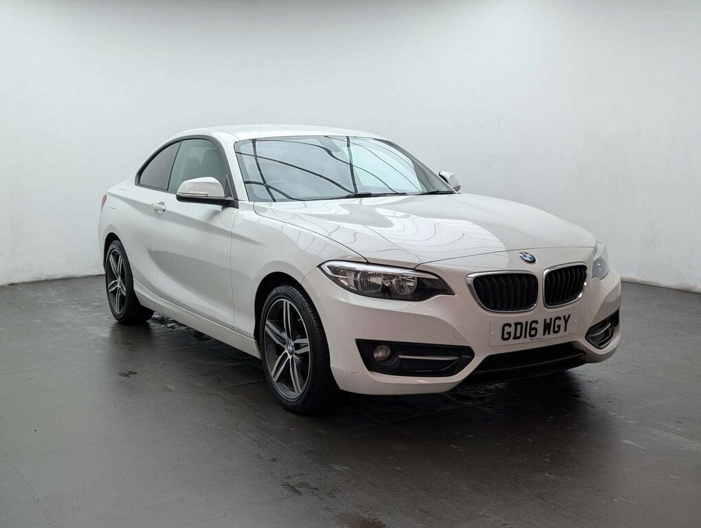 BMW 2 Series 2.0 218D Sport White #2