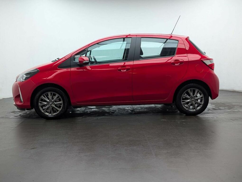 Toyota Yaris 1.5 Yaris Icon Vvt-i Red #5