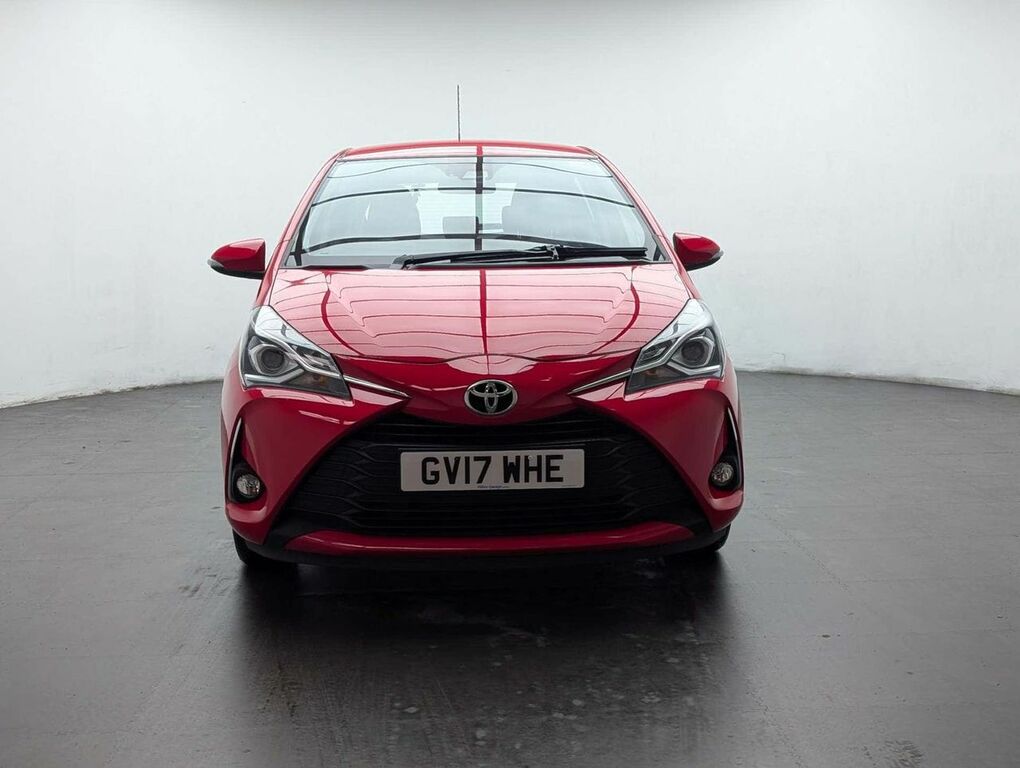 Toyota Yaris 1.5 Yaris Icon Vvt-i Red #3