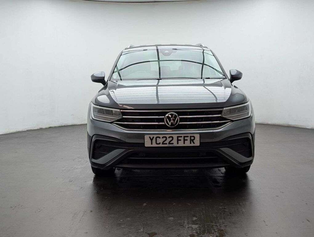 Volkswagen Tiguan Allspace 1.5 Tiguan Allspace Life Tsi YC22FFR Grey #3