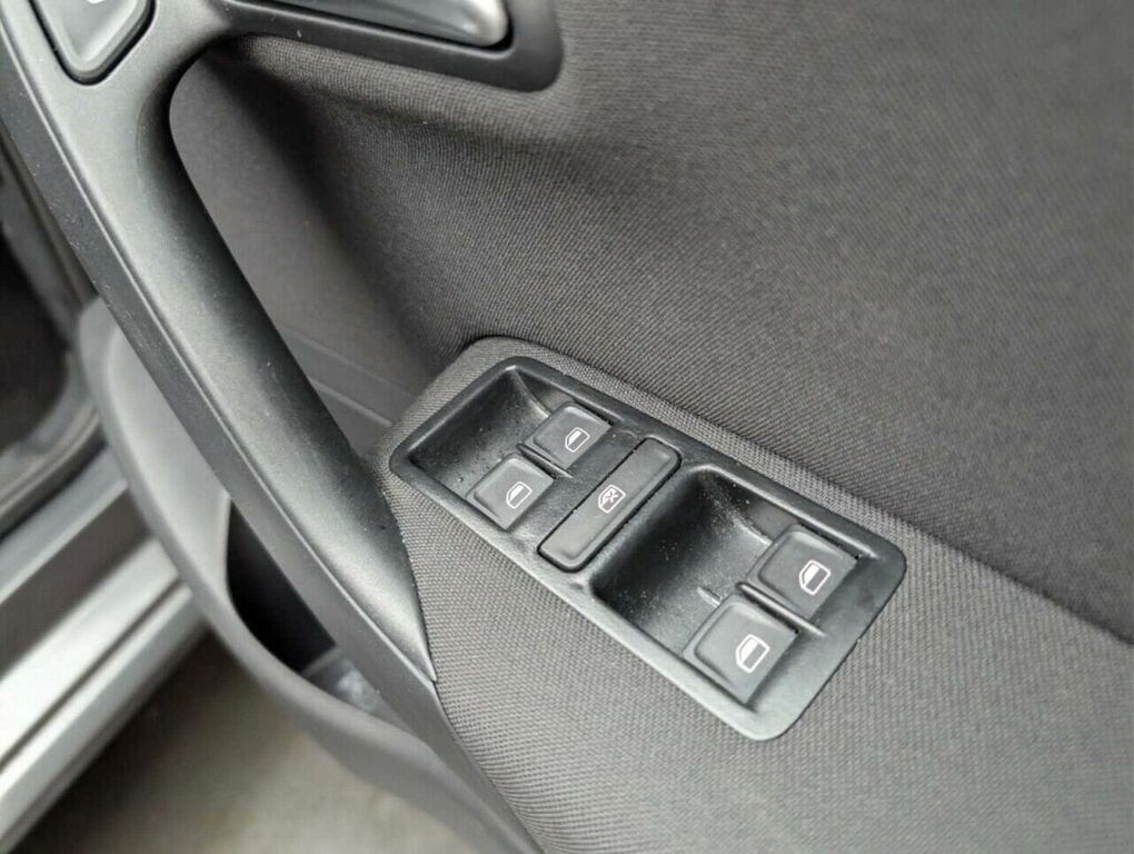 Volkswagen Polo Hatchback Grey #18