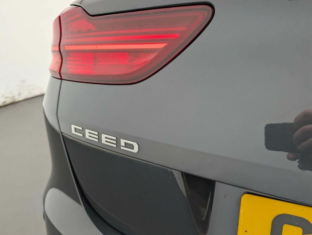 Kia Ceed 3 Isg Red #10