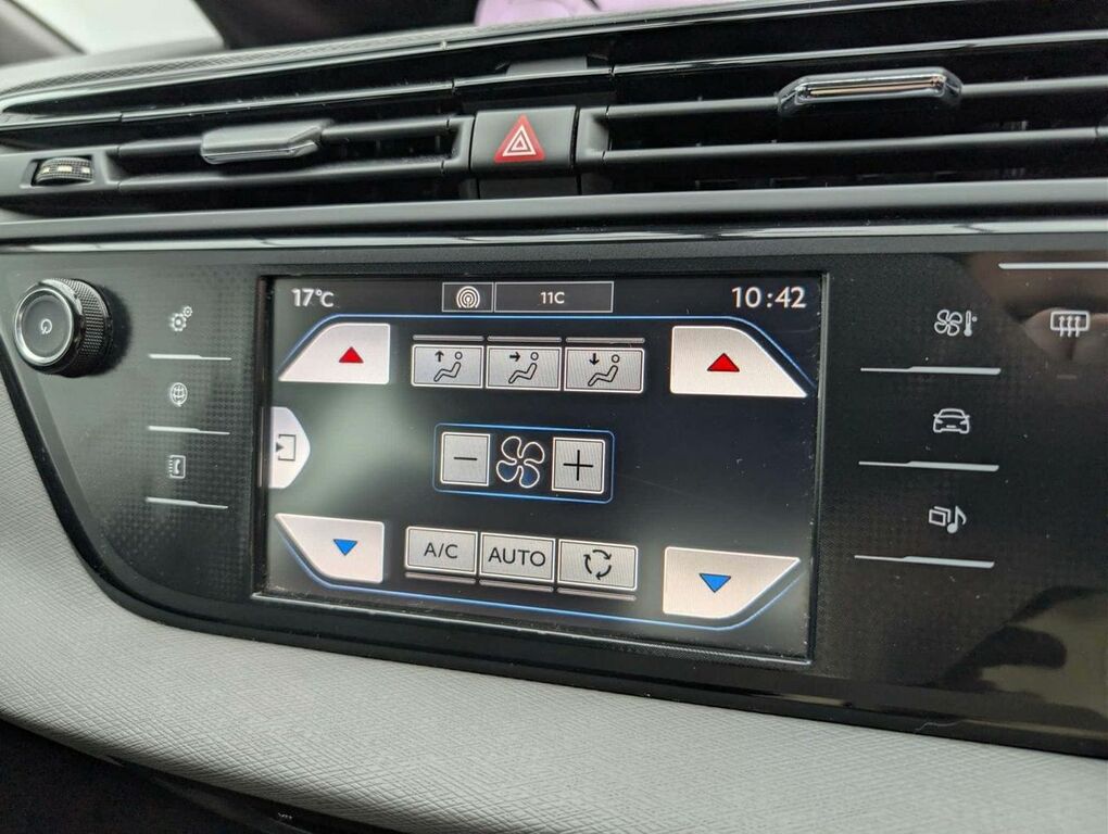 Citroen C4 Picasso E-hdi Selection Black #24