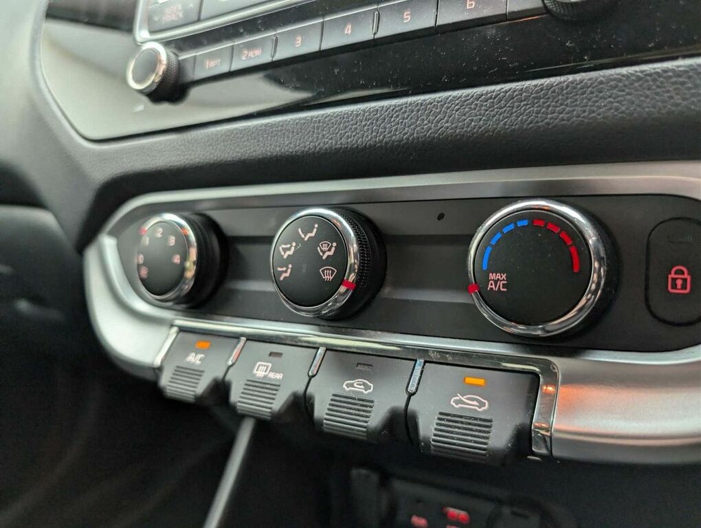 Kia RIO 1.25 Sr7 Black #26