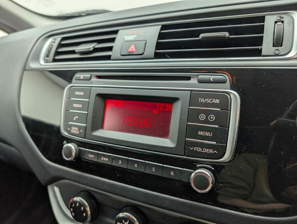 Kia RIO 1.25 Sr7 Black #25