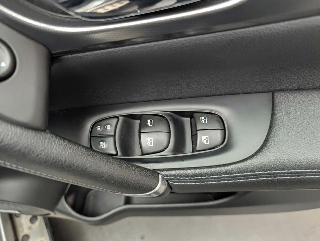 Nissan Qashqai 1.5 Dci Acenta Smart Vision Pack Silver #10