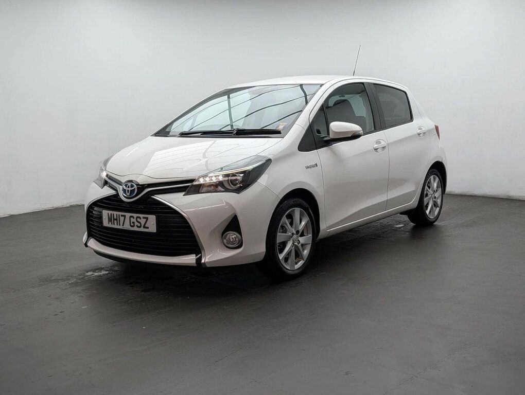 Toyota Yaris 1.5 Yaris Excel Hybrid Vvt-i Cvt MH17GSZ White #4