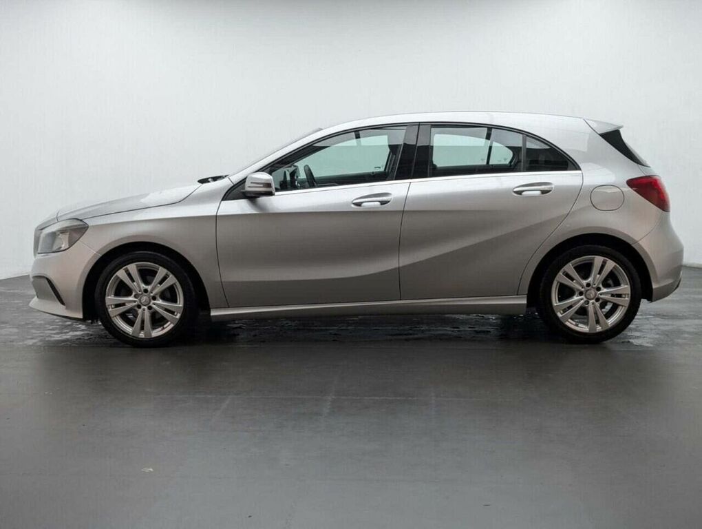 Mercedes-Benz A Class 1.5 A180d Sport Hatchback 7G-dct Euro 6 Silver #4