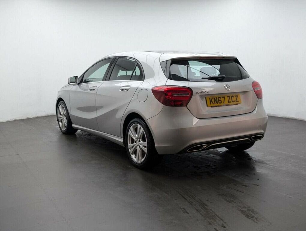 Mercedes-Benz A Class 1.5 A180d Sport Hatchback 7G-dct Euro 6 Silver #5