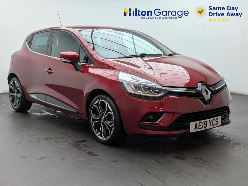 Renault Clio 0.9 Clio Iconic Tce AE19YCS Red