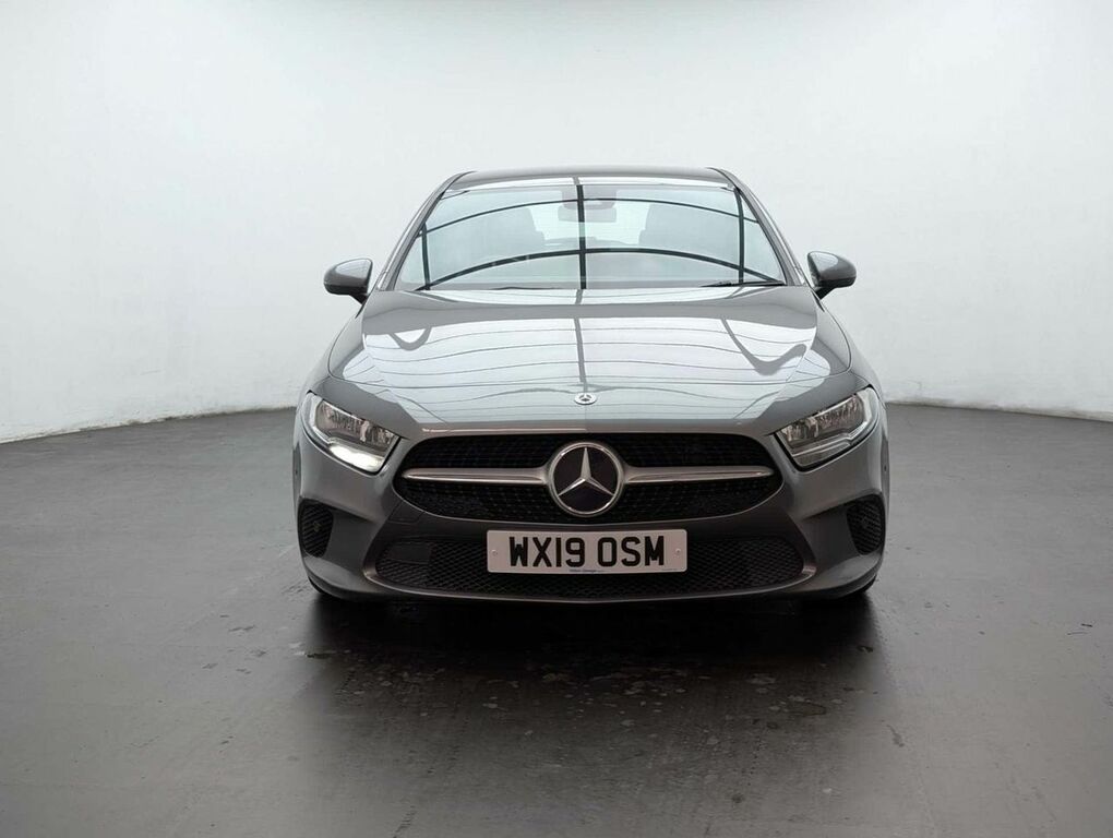 Mercedes-Benz A Class 1.3 A 180 Se Executive Grey #3