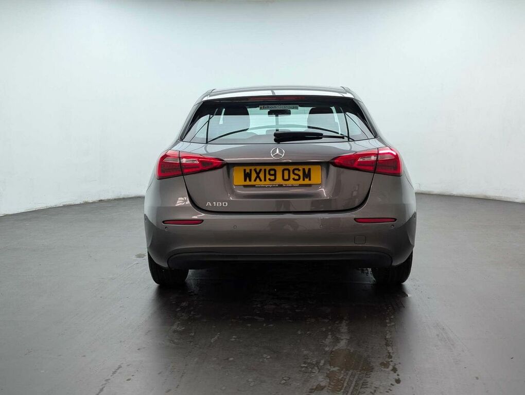 Mercedes-Benz A Class 1.3 A 180 Se Executive Grey #4