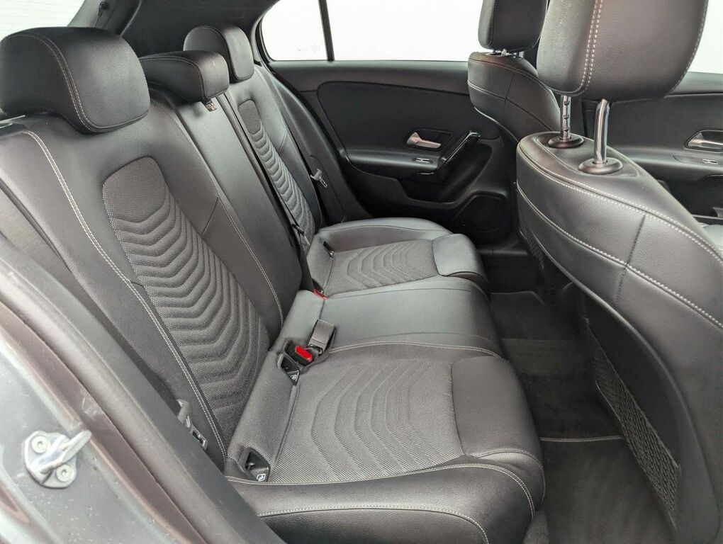 Mercedes-Benz A Class A180d Amg Line Executive Black #22