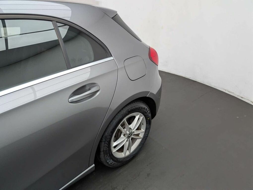 Mercedes-Benz A Class A180d Amg Line Executive Black #11