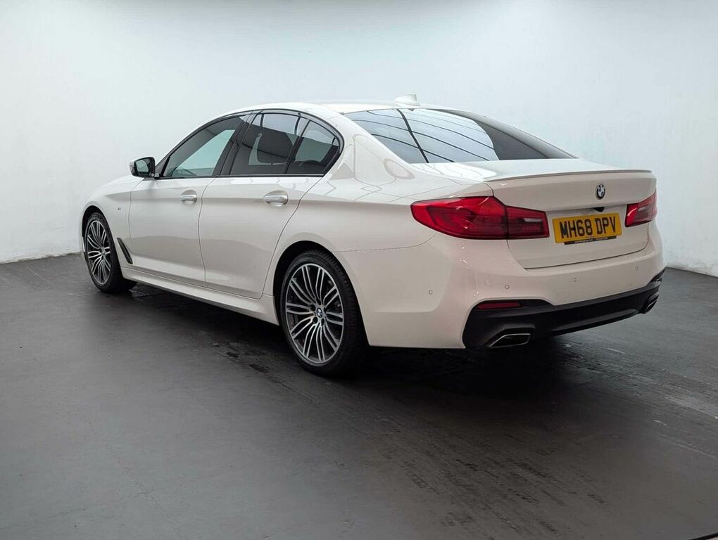 BMW 5 Series 2.0 520I M Sport White #6