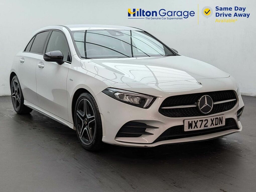 Mercedes-Benz A Class 1.3 A 180 Amg Line Edition Executive WX72XDN White