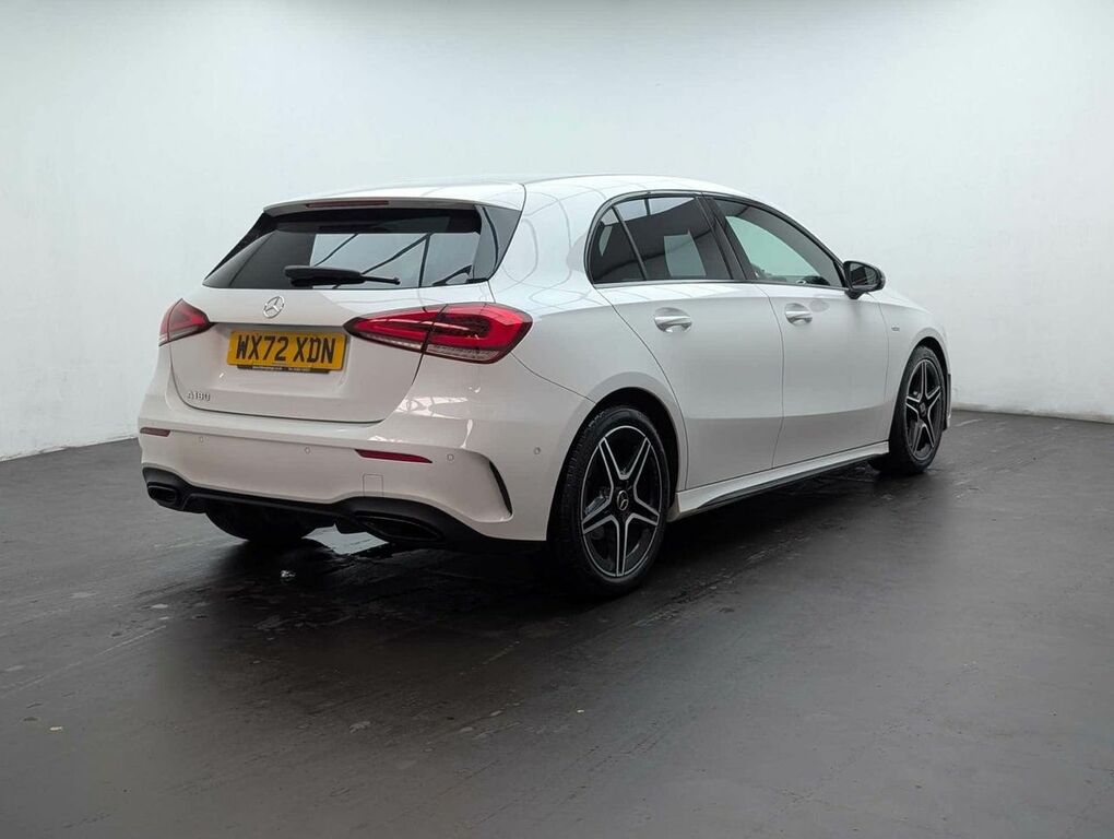 Mercedes-Benz A Class 1.3 A 180 Amg Line Edition Executive WX72XDN White #5
