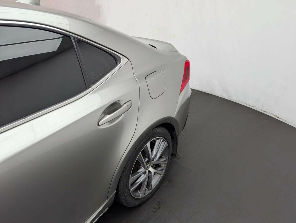 Lexus IS 300H F-sport Cvt Blue #10