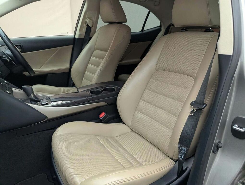 Lexus IS 300H F-sport Cvt Blue #27