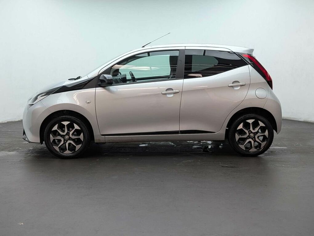 Toyota Aygo X 1.0 Aygo X-trend Tss Vvt-i FP21XST Silver #5