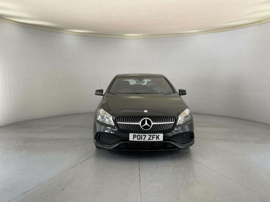 Mercedes-Benz A Class 1.6 A 160 Se 102 Bhp Black #3