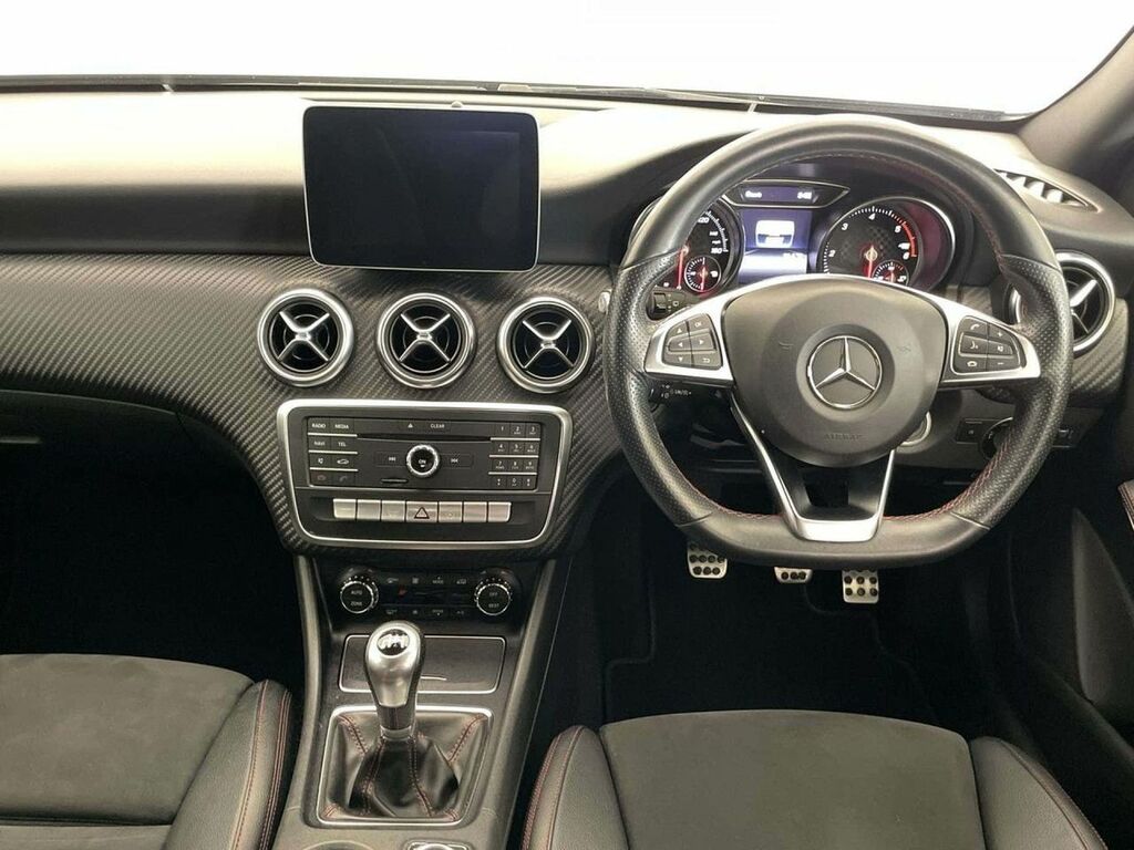 Mercedes-Benz A Class 1.6 A 160 Se 102 Bhp Black #24