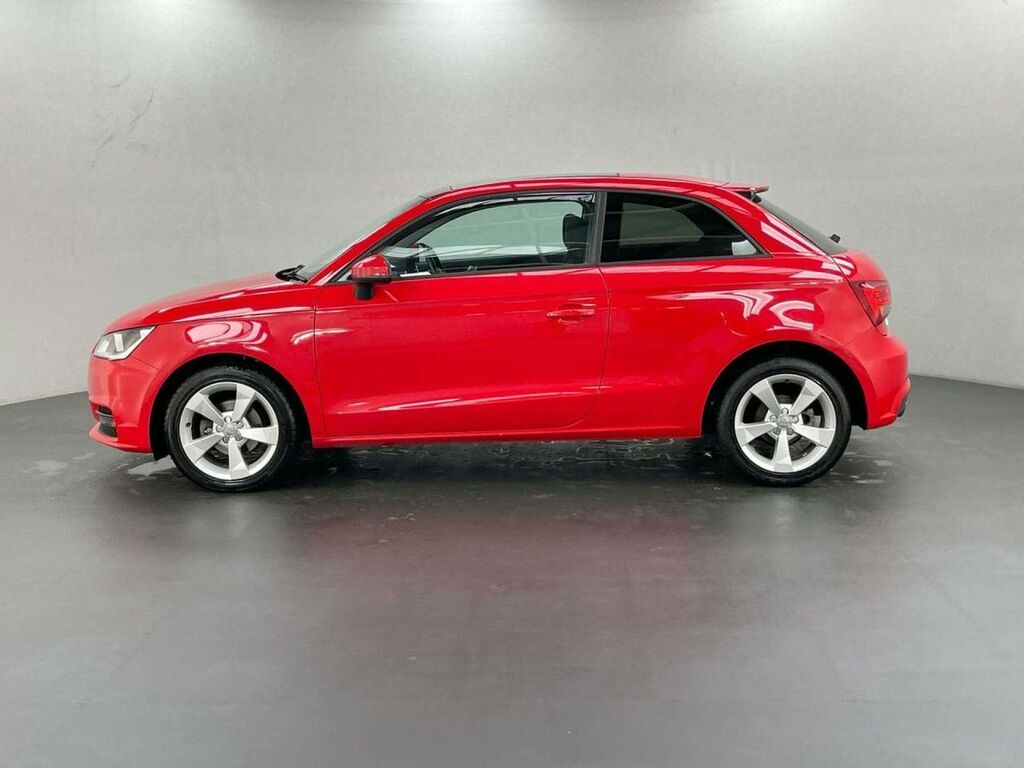 Audi A1 1.0 A1 Sport Tfsi Red #6