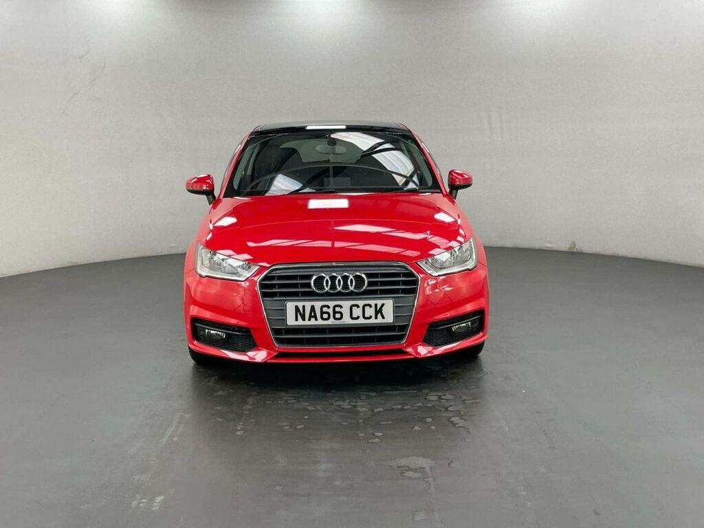 Audi A1 1.0 A1 Sport Tfsi Red #4