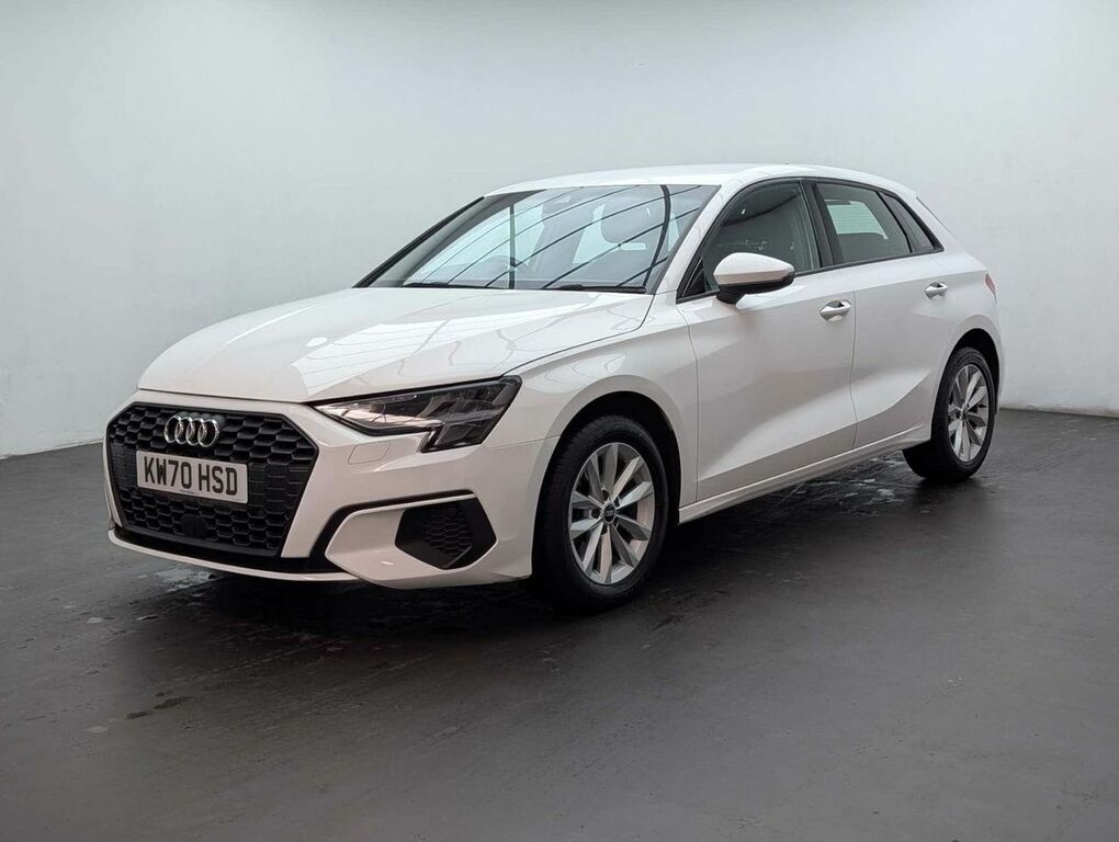Audi A3 1.0 A3 Sportback 30 Tfsi Technik KW70HSD White #4