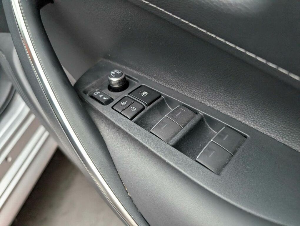 Suzuki Swace 1.8 Hybrid Sz-t Cvt Brown #22