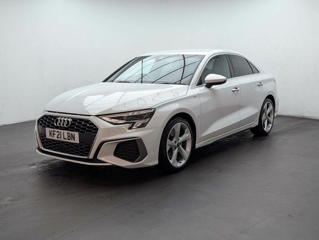 Audi A3 1.5 A3 S Line 35 Tfsi Mhev KF21LBN White #4