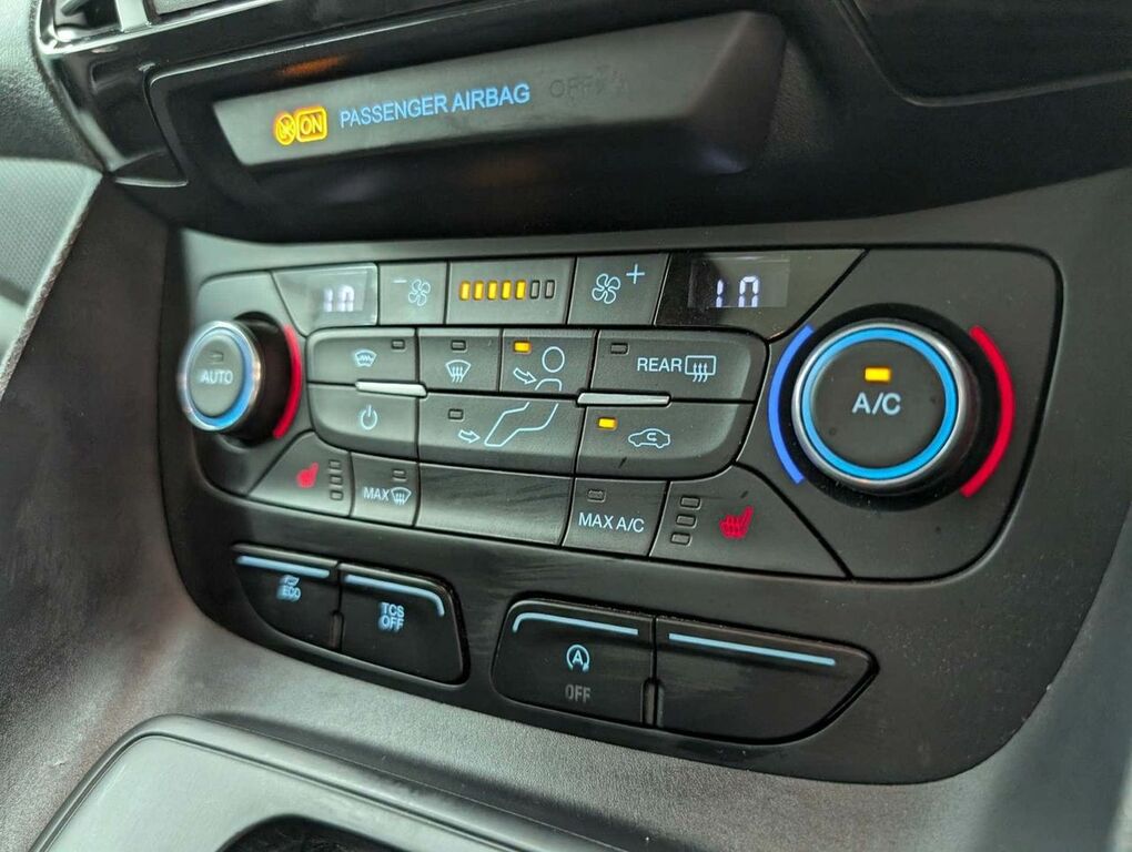 Ford Tourneo Connect 1.5 Ecoblue 120 Titanium Powershift Blue #16