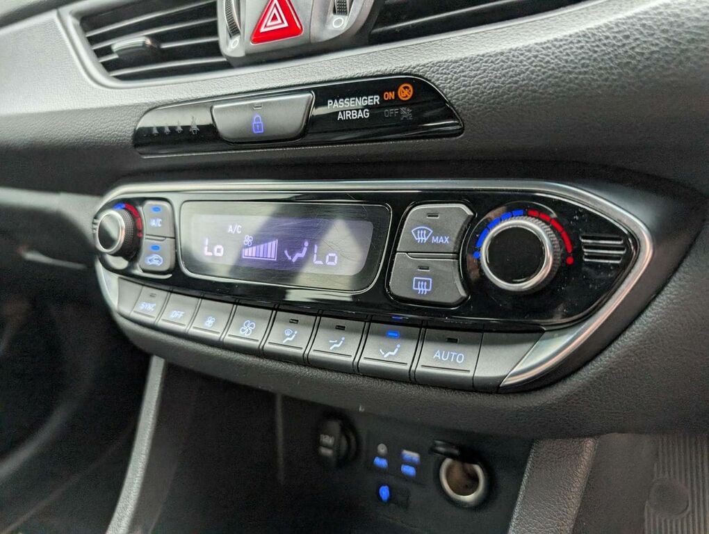 Hyundai I30  Red #29