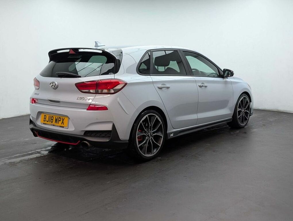 Hyundai I30  Red #7