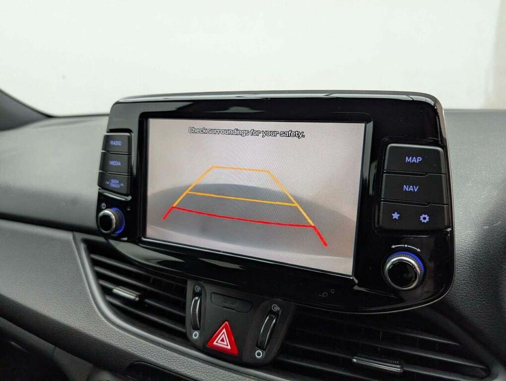 Hyundai I30  Red #15