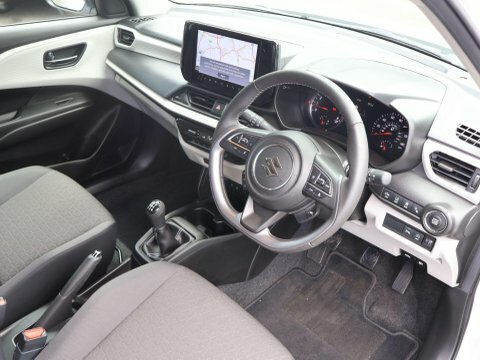 Suzuki Swift Motion Mhev 1.2 Orange #12