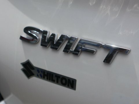 Suzuki Swift Motion Mhev 1.2 Orange #41