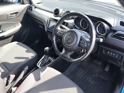 Suzuki Swift 1.2 Dualjet 83 12V Hybrid Sz-t Red #10