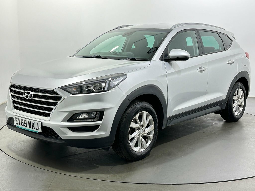 Hyundai Tucson 1.6L Se Nav EY69WKJ Silver #3